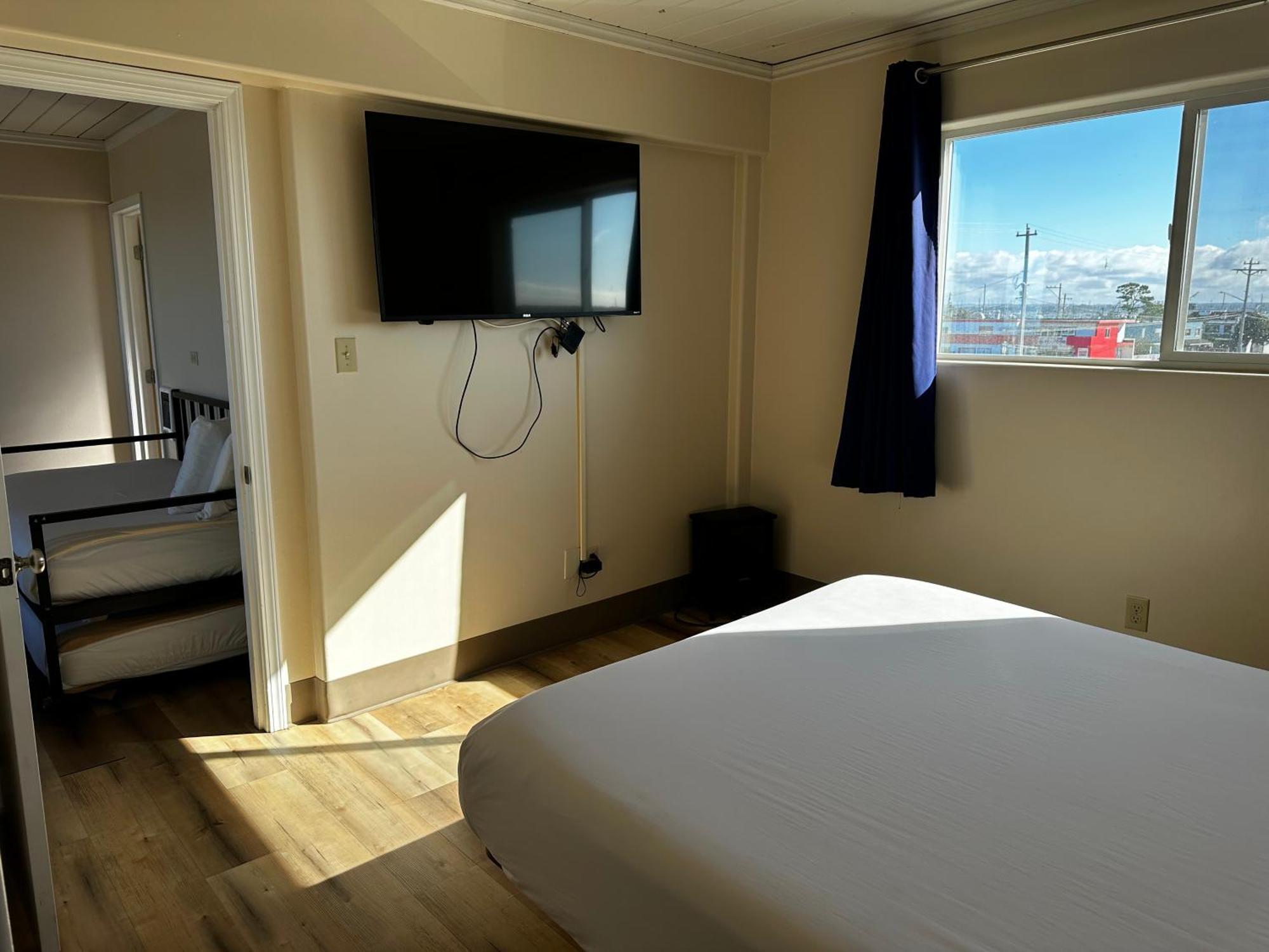 Westport Inn Dış mekan fotoğraf